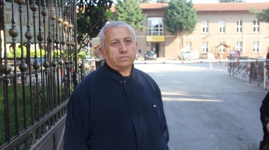 A&ccedil;ık Lise &Ouml;ğrencileri, Tekrarlanan Sınavlar İ&ccedil;in Okullara Koştu