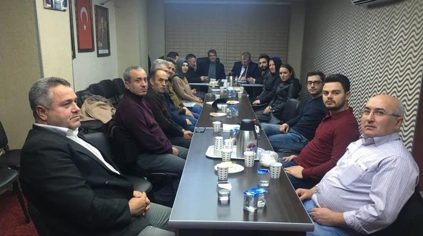 Ak Parti Merkez İlçe Yönetim Kurulu Toplandı