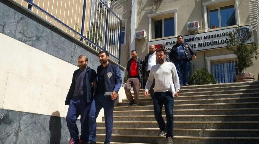 Avda Vurulan Gencin &Ouml;l&uuml;m&uuml;yle İlgili Ağabeyi Tutuklandı