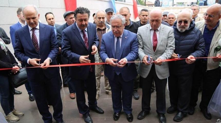 Restorasyonu Tamamlanan Tarihi Meydan Camii İbadete A&ccedil;ıldı