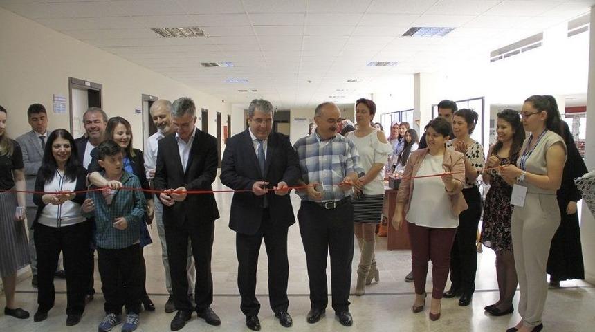 Pa&uuml; Eğitim Fak&uuml;ltesi&rsquo;nde &lsquo;4. Bilim Eğitim Fuarı&rsquo; Yapıldı