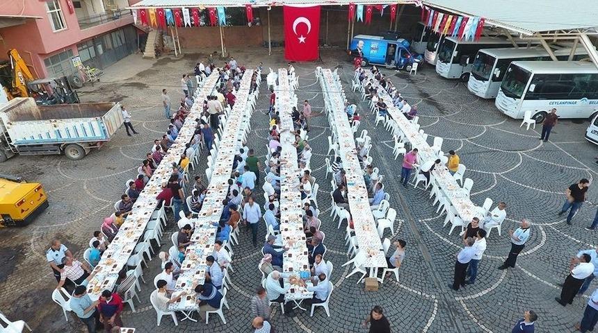 Başkan Atilla Belediye Personelleriyle İftarda Buluştu