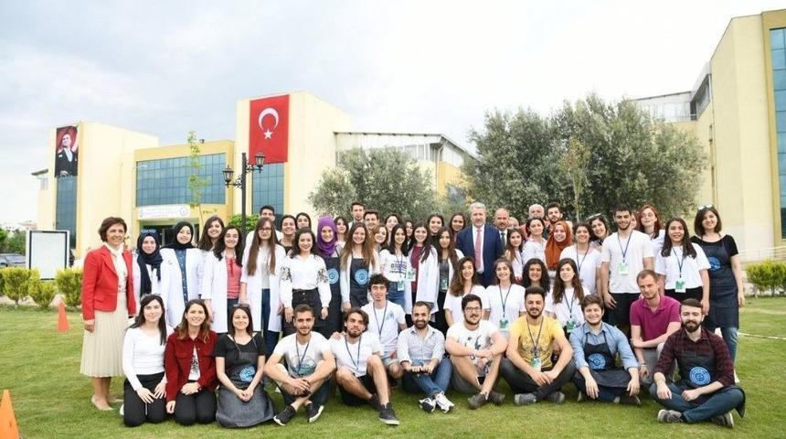 Prof. Dr. Budak, &ldquo;&ccedil;ocuk Eğitiminde &Uuml;lkemizin &Ouml;nde Gelen &Uuml;niversitelerinden Biriyiz&rdquo;