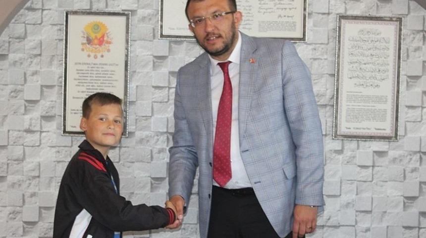 Başkan Yavaş Koltuğunu &Ccedil;ocuklara Devretti