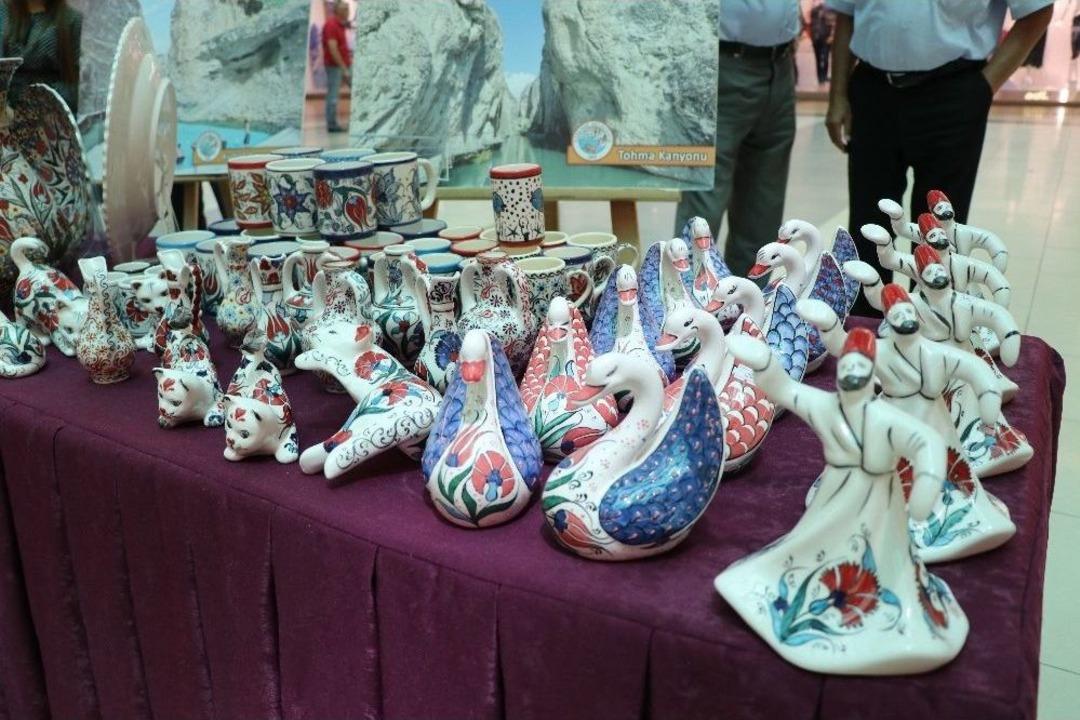 Darende Belediyesinden &Ccedil;ini Sergisi