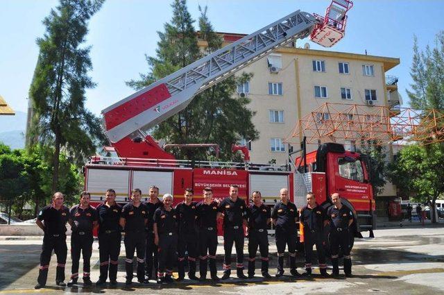 Büyükşehir Bayramda Da Görev Başında