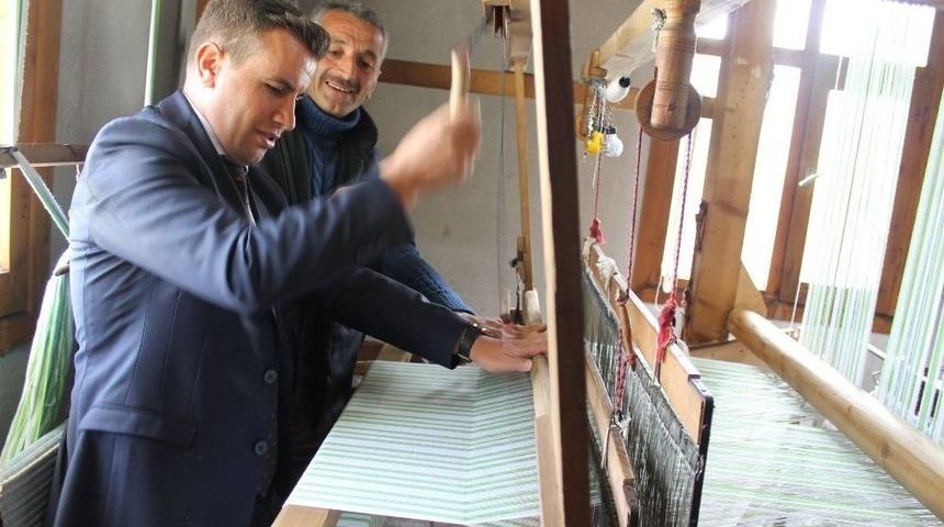 10 Yıldır Feretiko Dokuyan İmama Kaymakam&rsquo;dan Ziyaret