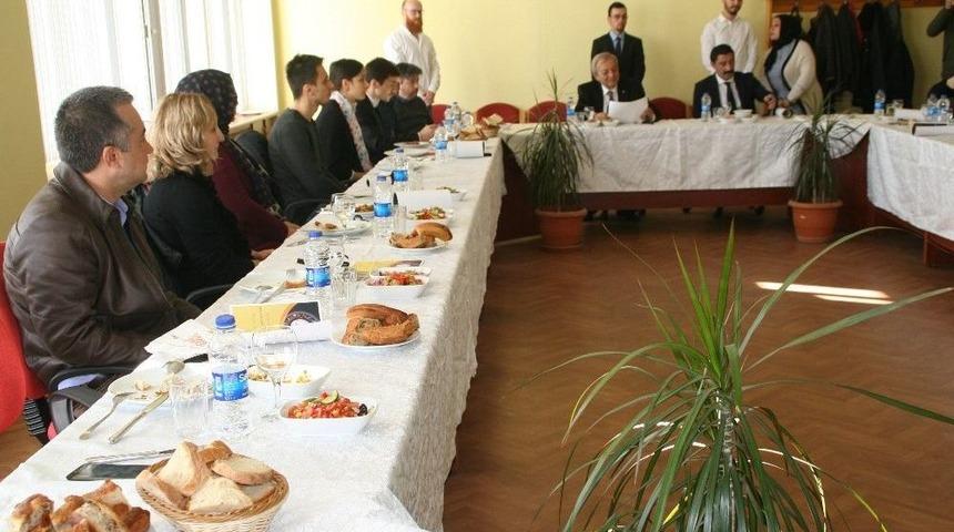 Devrek&rsquo;te Davetlilere Zonguldak Yemekleri Tattırıldı