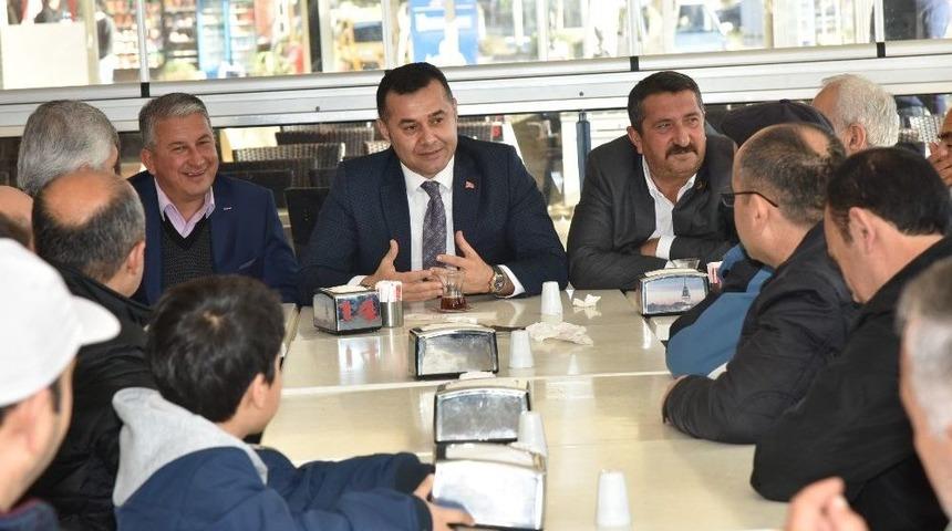 Başkan Y&uuml;cel, Taksici Esnafı İle Buluştu