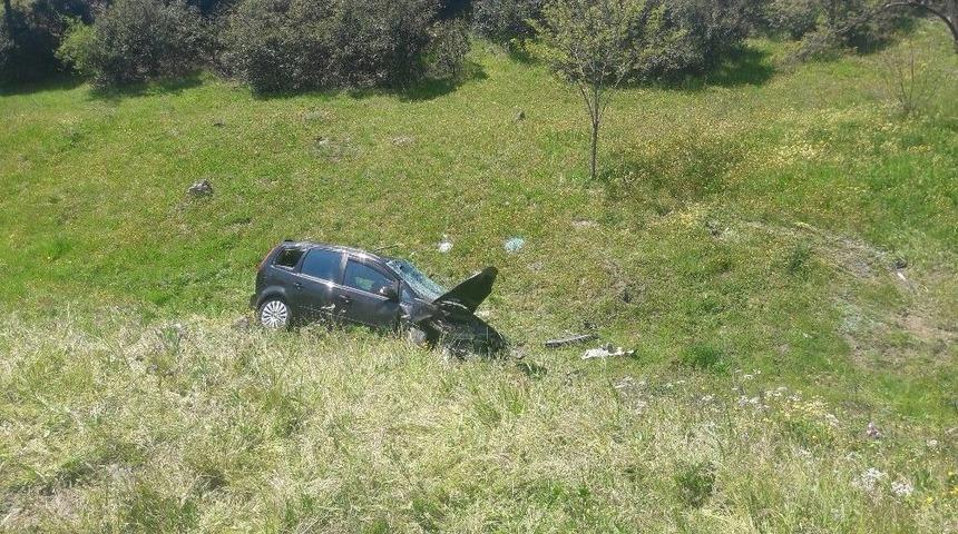 İstanbul&rsquo;da Feci Kaza: 2&rsquo;si Ağır 3 Yaralı