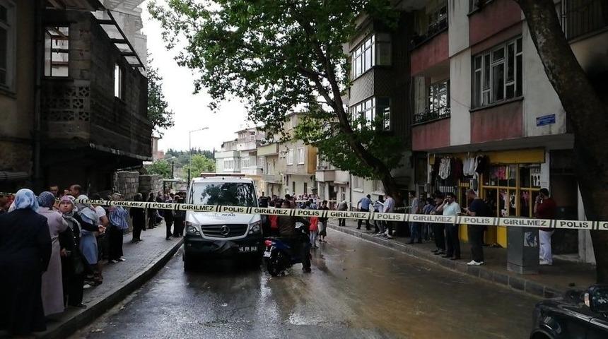 Anne Ve &Ccedil;ocukları Selde Evlerinde Boğuldu