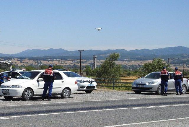 Jandarmadan “drone” İle Trafik Denetimi