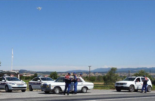 Jandarmadan “drone” İle Trafik Denetimi