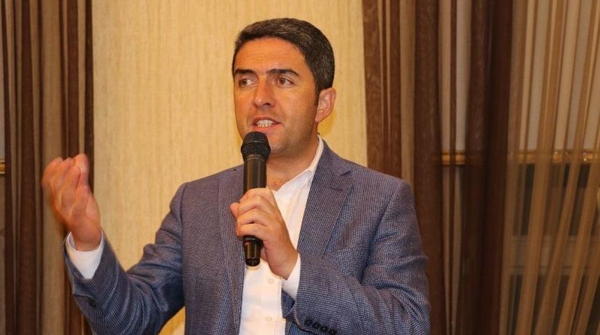 Chp&rsquo;den Basın Mensupları Ve Muhtarlara İftar