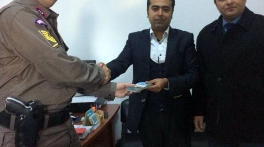 &Ccedil;alışanın Hırsızlık Oyununu Jandarma Bozdu