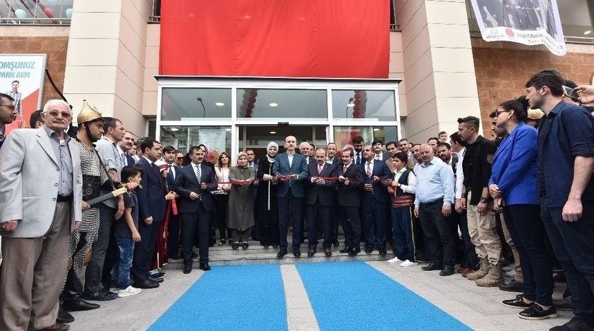 Bakan Kurtulmuş: "ahlat, Malazgirt&rsquo;in Anahtarıdır"