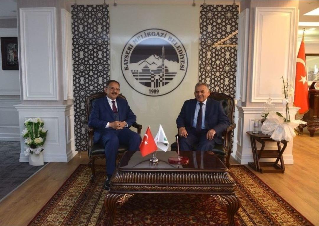 Bakan &Ouml;zhaseki, Başkan B&uuml;y&uuml;kkılı&ccedil;&rsquo;ı Makamında Ziyaret Etti