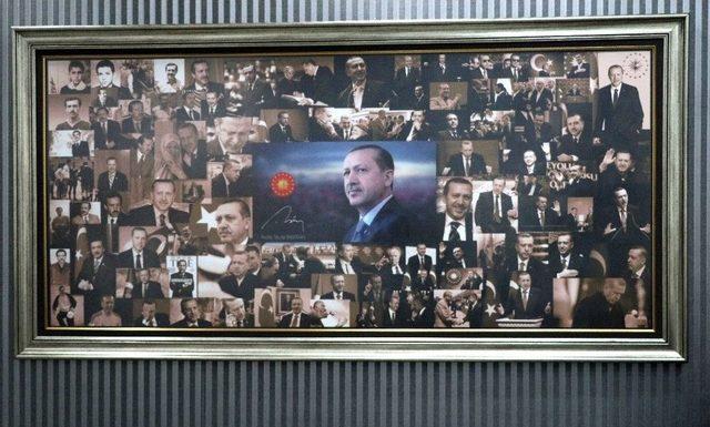 Erdoğan Sevgisini Panoya İşledi