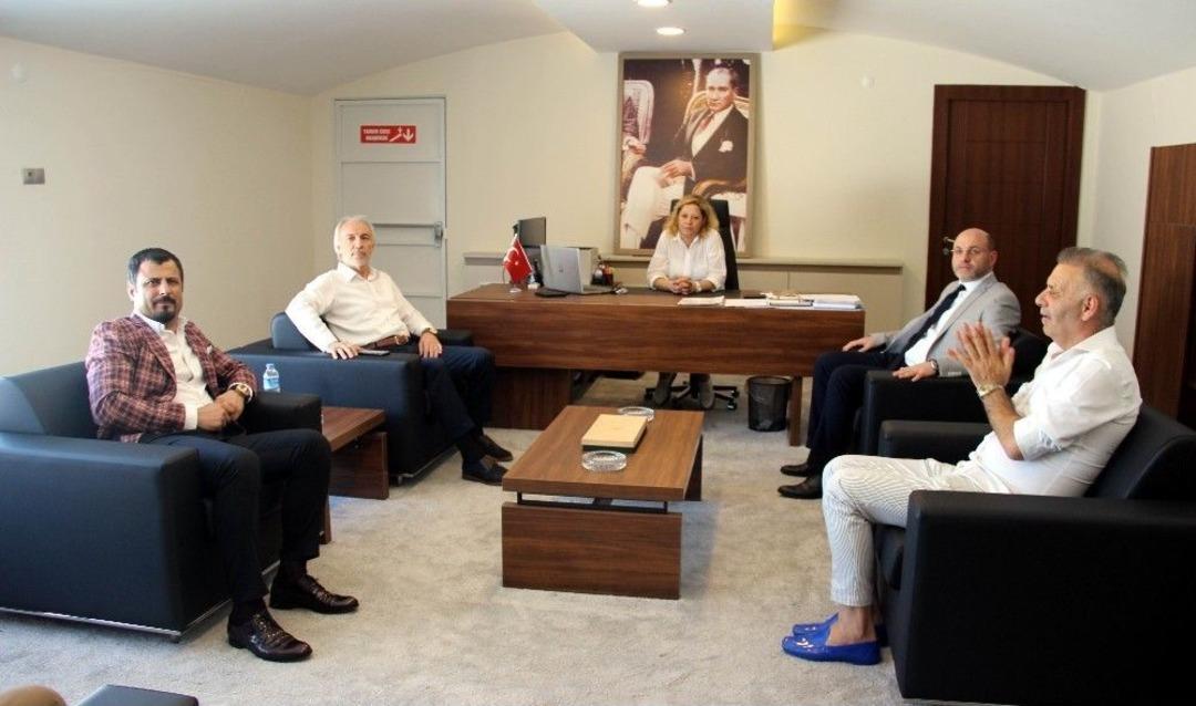 Mustafa Ilgaz: &Ouml;zel K&uuml;tahya Hastanesi&rsquo;nin Şehre Kazandırılması, Aynı Zamanda K&uuml;tahya Siyasetinin De Başarısıdır