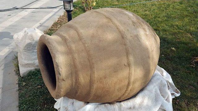 2 Bin Yıllık Küp Arkeoloji Müzesi’nde Sergilenmeye Başlandı