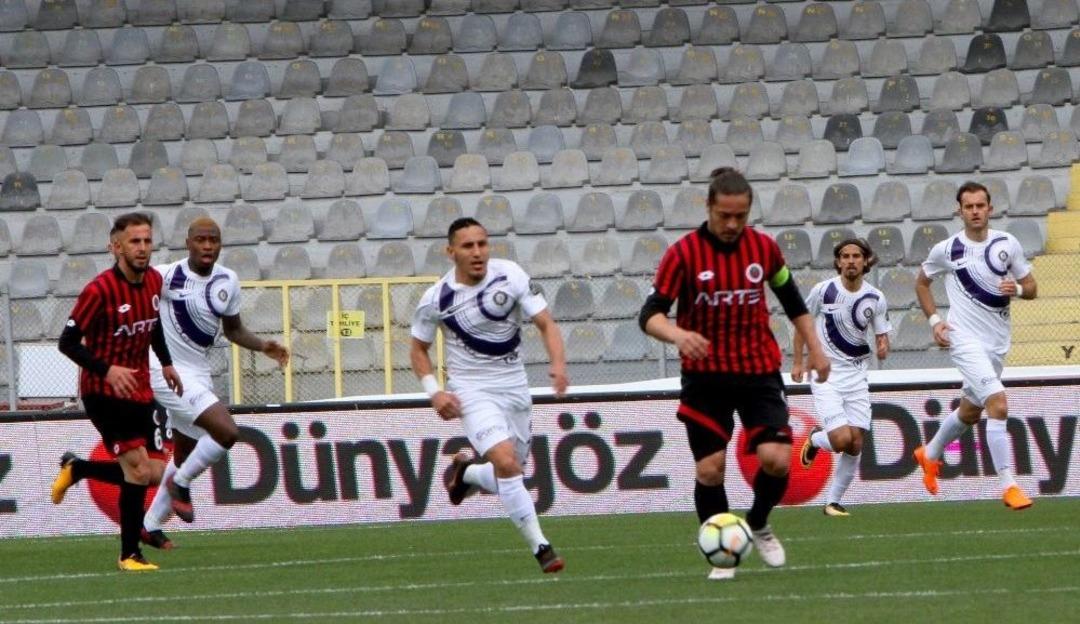 Spor Toto S&uuml;per Lig: Gen&ccedil;lerbirliği: - Osmanlıspor: 1 (ilk Yarı)