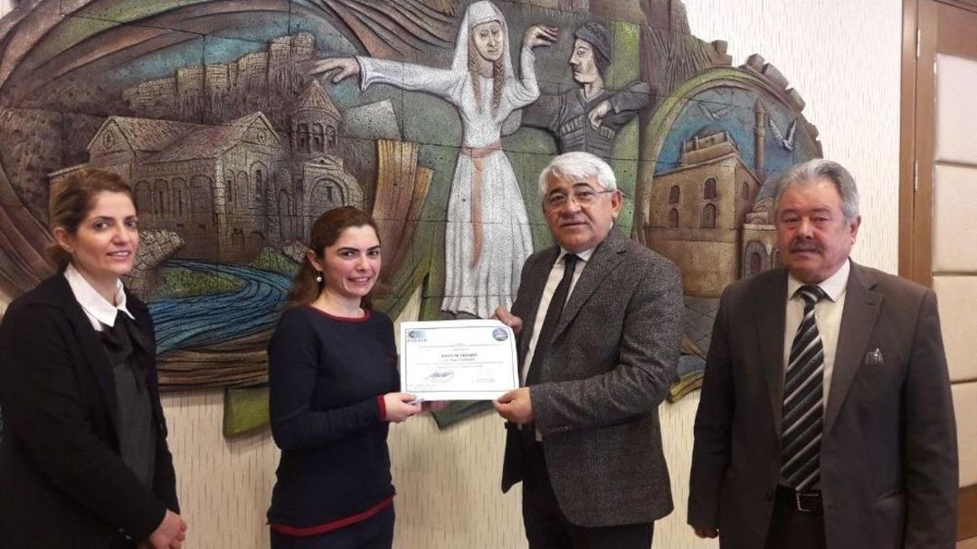 Kars&rsquo;ta Kadın Girişimciler Sertifikalarını Aldı