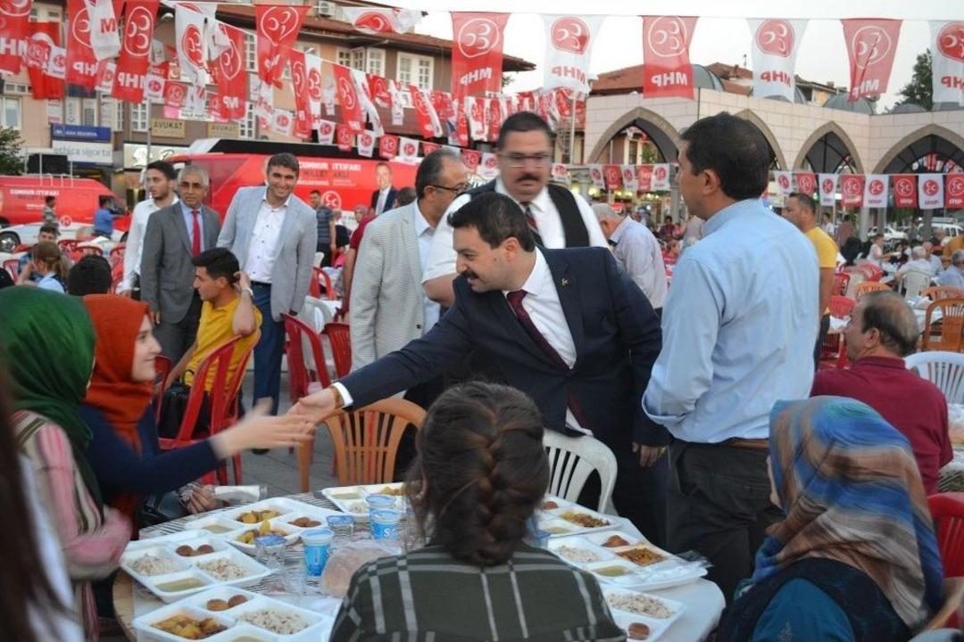 17 İl&ccedil;e 17 İftar Programının Sonuncusu Kula&rsquo;da Ger&ccedil;ekleştirildi