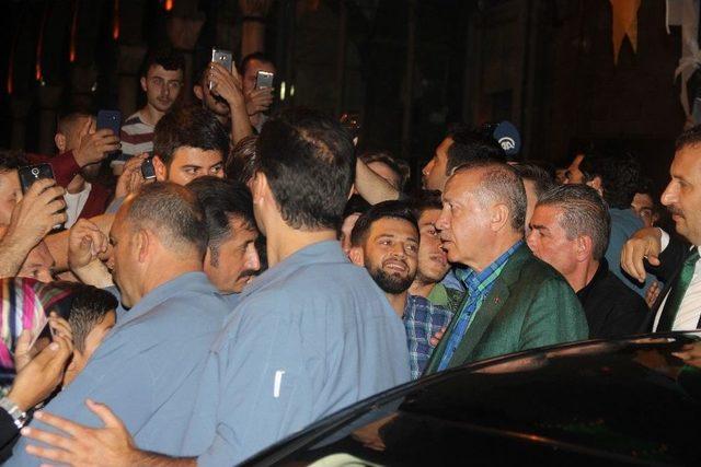 Cumhurbaşkanı Recep Tayyip Erdoğan Baba Ocağı Güneysu’dan Sevgi Seli İle Uğurlandı