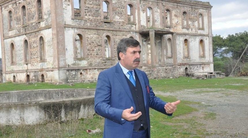 Tarihi Okul Restore Edilecek