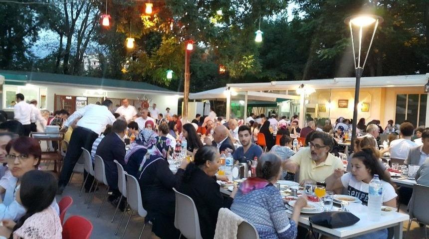 Emniyet M&uuml;d&uuml;r&uuml; Ak Şehit Aileleri İle Buluştu