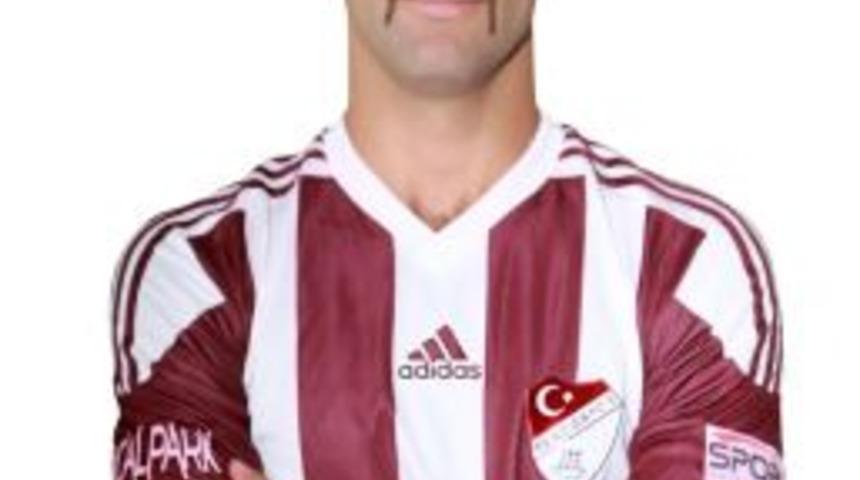 Elazığspor Kaptan İle Yollarını Ayırdı