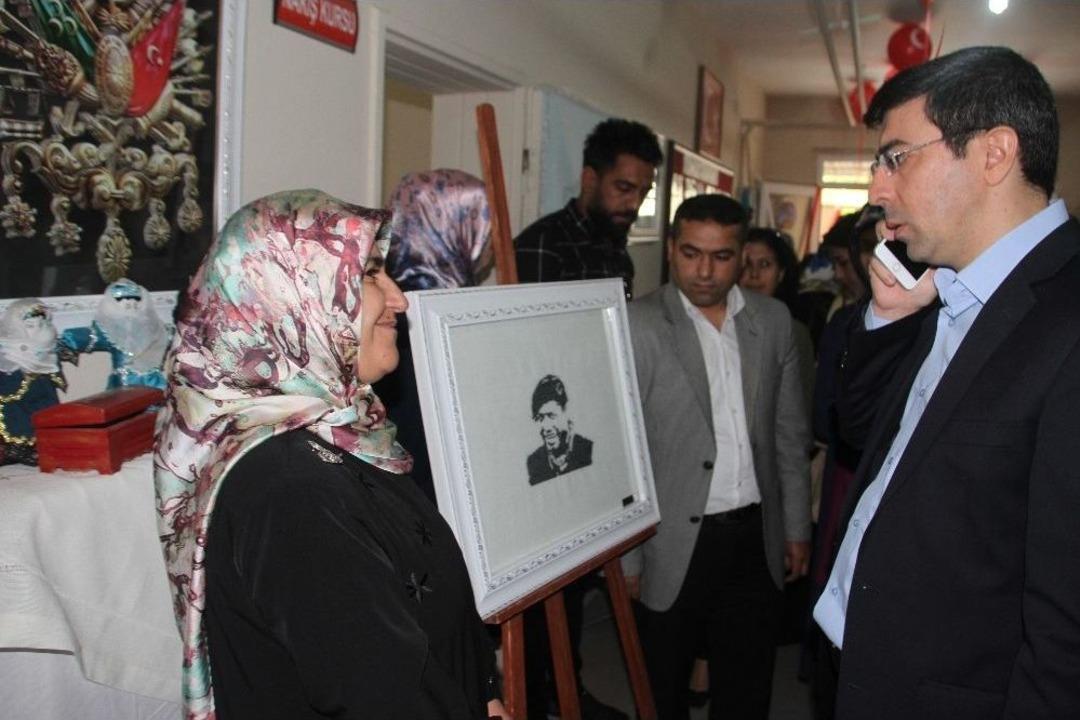 Malazgirt&rsquo;te Yılsonu Sergisi