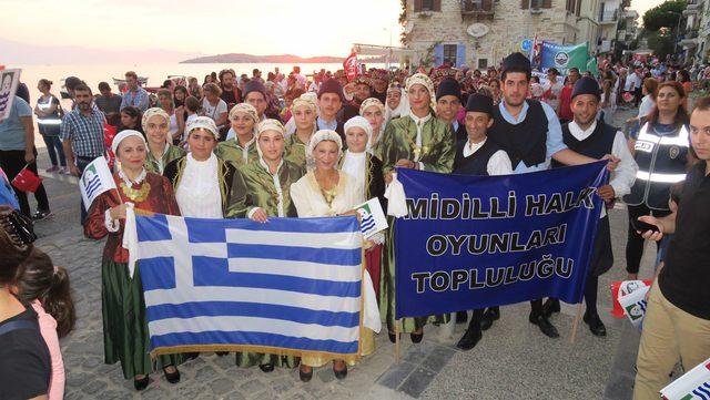 Fo&ccedil;a Festivali nde Ezginin G&uuml;nl&uuml;ğ&uuml; konseri 3