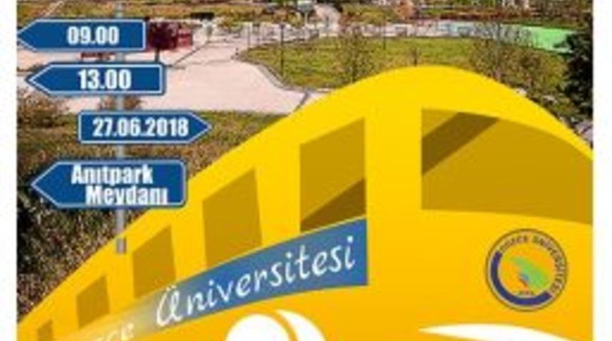D&uuml;zce &Uuml;niversitesi Kapılarını Halka A&ccedil;tı