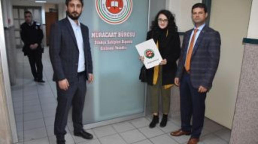 &Ccedil;ocukları D&ouml;vd&uuml;ğ&uuml; İddia Edilen Polis Hakkında Su&ccedil; Duyurusu