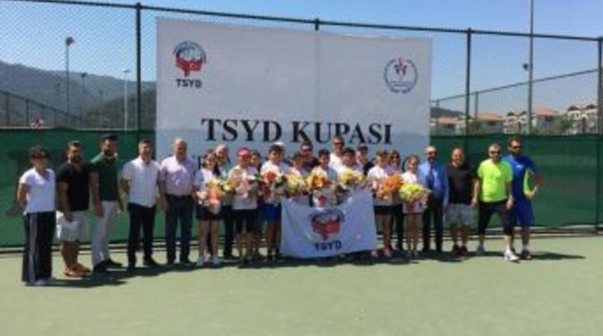 Osmangazili Raketten G&uuml;m&uuml;ş Madalya