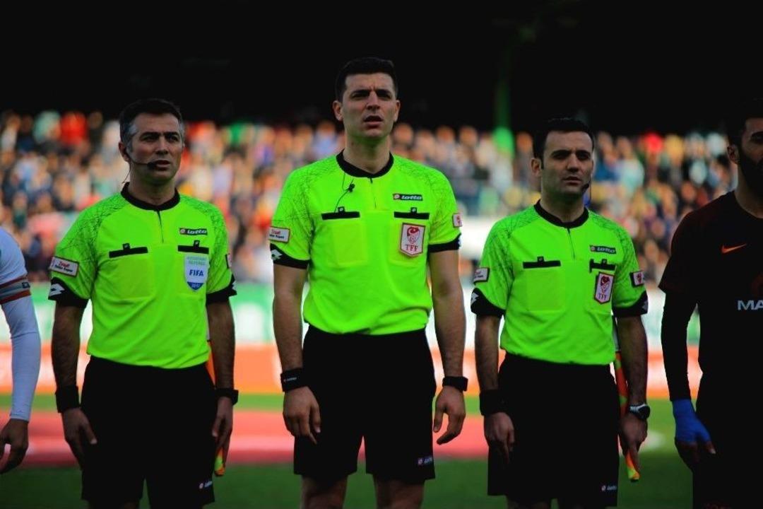 Ziraat T&uuml;rkiye Kupası: Akın &Ccedil;orap Giresunspor: 3 - Medipol Başakşehir: 1