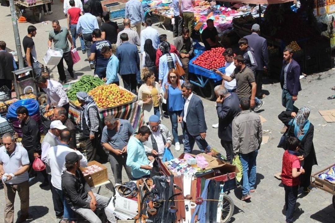 Van&rsquo;da Bayram Hareketliliği