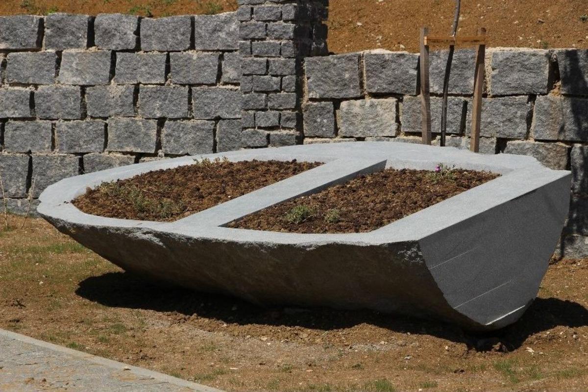 Dev Kayalardan &Ouml;yle Şeyler Yapıyorlar Ki