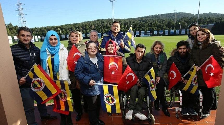 Denizli&rsquo;den Fenerbah&ccedil;e&rsquo;ye &Ouml;zel Konuklar