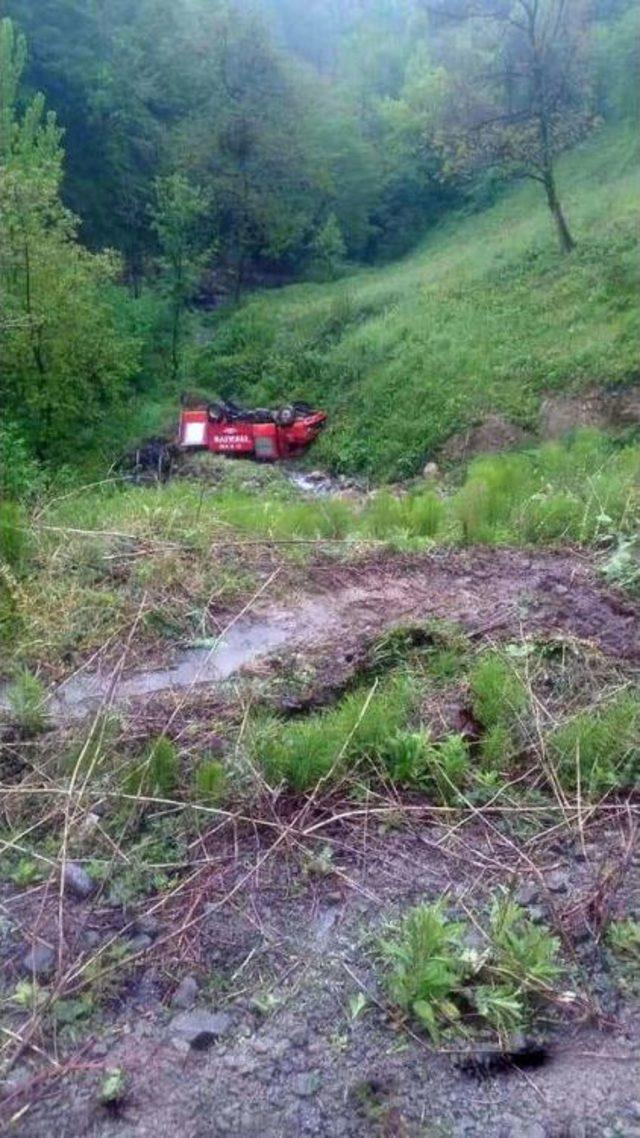 Ordu’da İtfaiye Aracı Uçuruma Yuvarlandı: 2 Yaralı