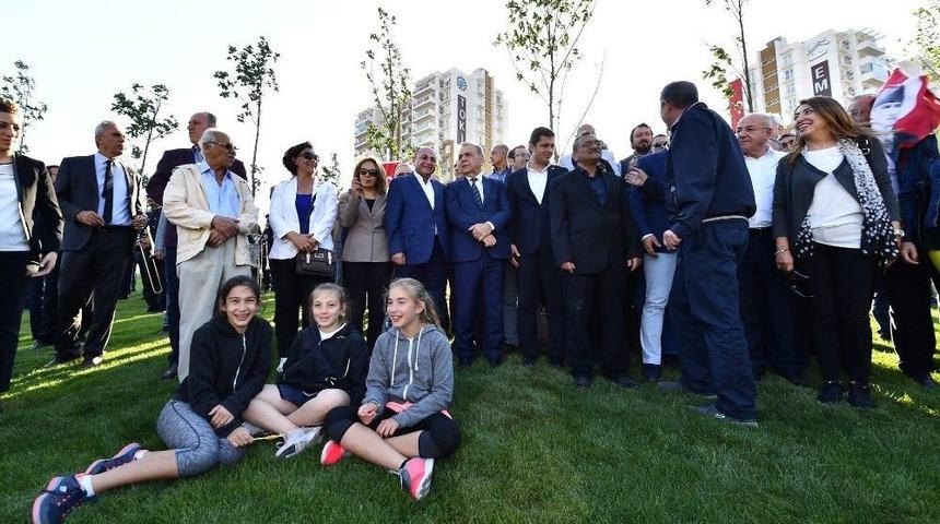 &Ccedil;ocuklara En G&uuml;zel Hediye