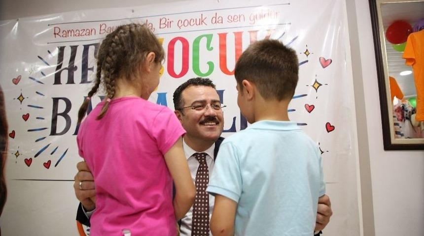 Atakum&rsquo;da Y&uuml;zlerce &Ccedil;ocuğun Y&uuml;z&uuml; G&uuml;ld&uuml;