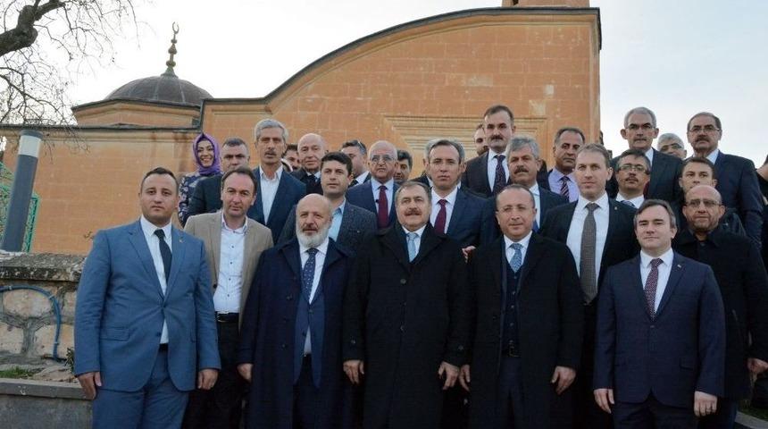 Bakan Eroğlu Siirt&rsquo;ten Ayrıldı