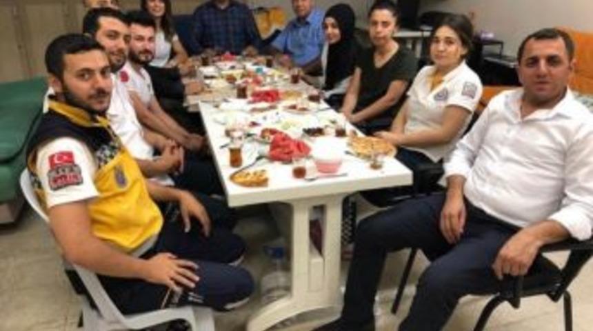 Ensarioğlu, Sahuru Ashi Çalışanları İle Yaptı