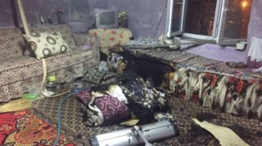 &Uuml;zerine Elektrikli Soba Devrilen Fel&ccedil;li Kadın Ağır Yaralandı