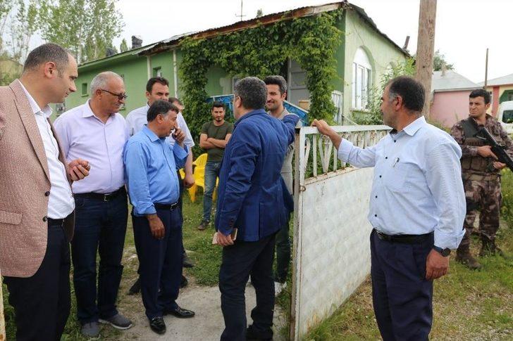 Varto Belediye Başkanı Çetin Yeni Mahallede İncelemelerde Bulundu G4