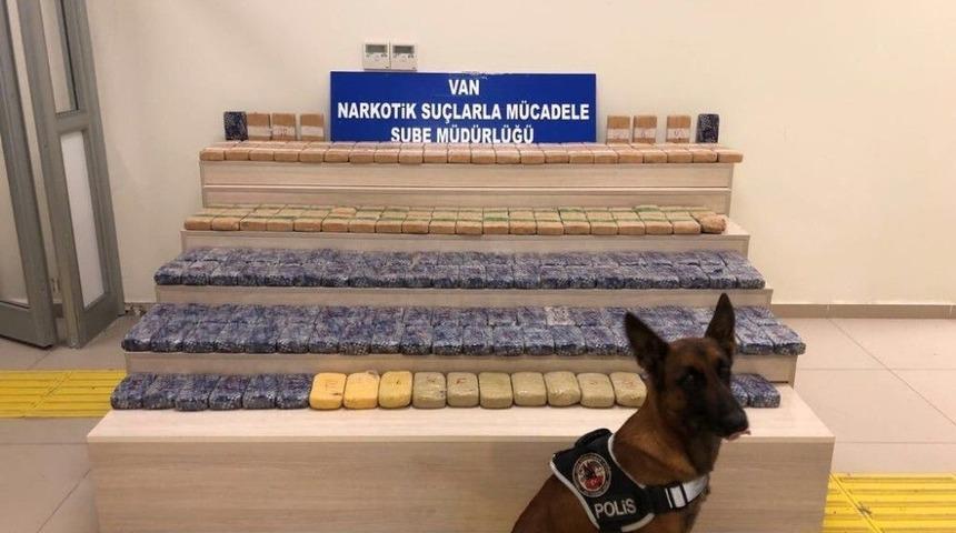 Van&rsquo;da 102 Kilo Eroin Ele Ge&ccedil;irildi
