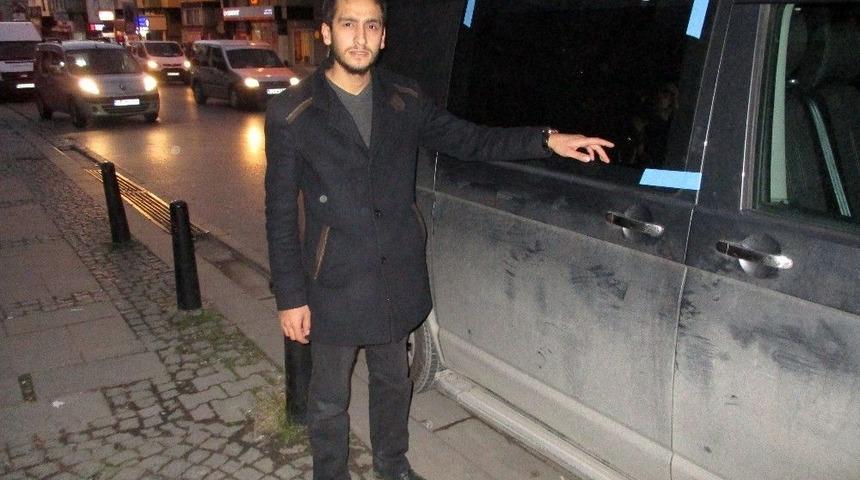 (&ouml;zel) Herkesin G&ouml;z&uuml; &Ouml;n&uuml;nde Hırsızlık Yapan Ş&uuml;pheliler Kamerada