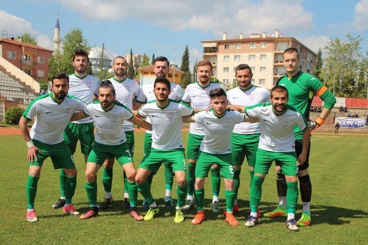 1308 Osmaneli Belediyespor Uzatmalarda Yıkıldı G5